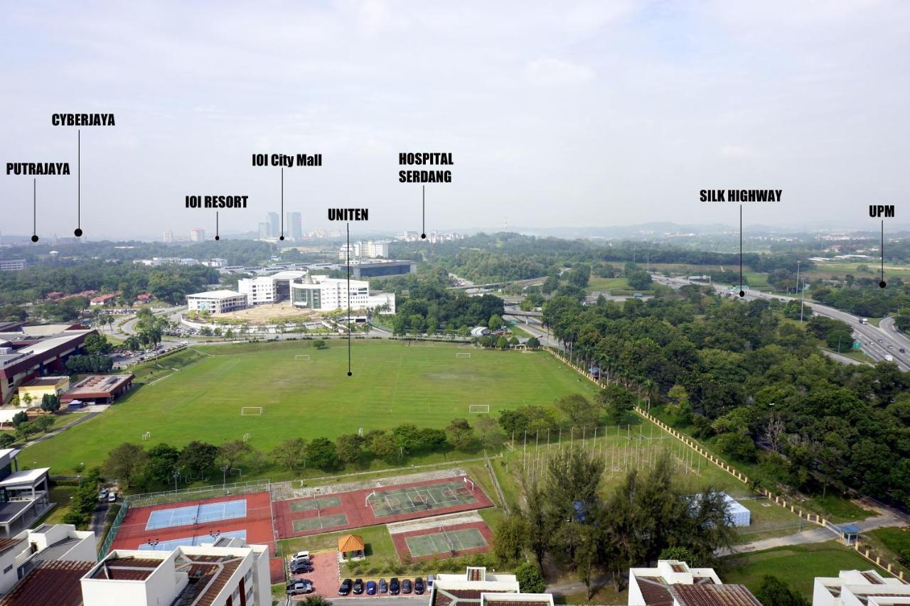 קאג'אנג Azfa Duplex Suite At De Centrum Putrajaya Bangi Free Wifi מראה חיצוני תמונה